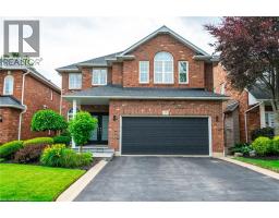 7 VOLTERRA Court, Waterdown, Ontario