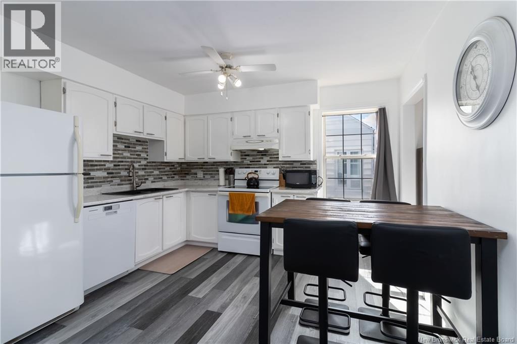 27 Airport Street, Dieppe, New Brunswick  E1A 2G1 - Photo 6 - NB136333