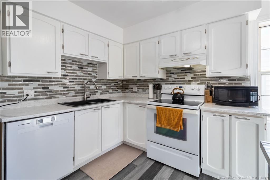 27 Airport Street, Dieppe, New Brunswick  E1A 2G1 - Photo 8 - NB136333