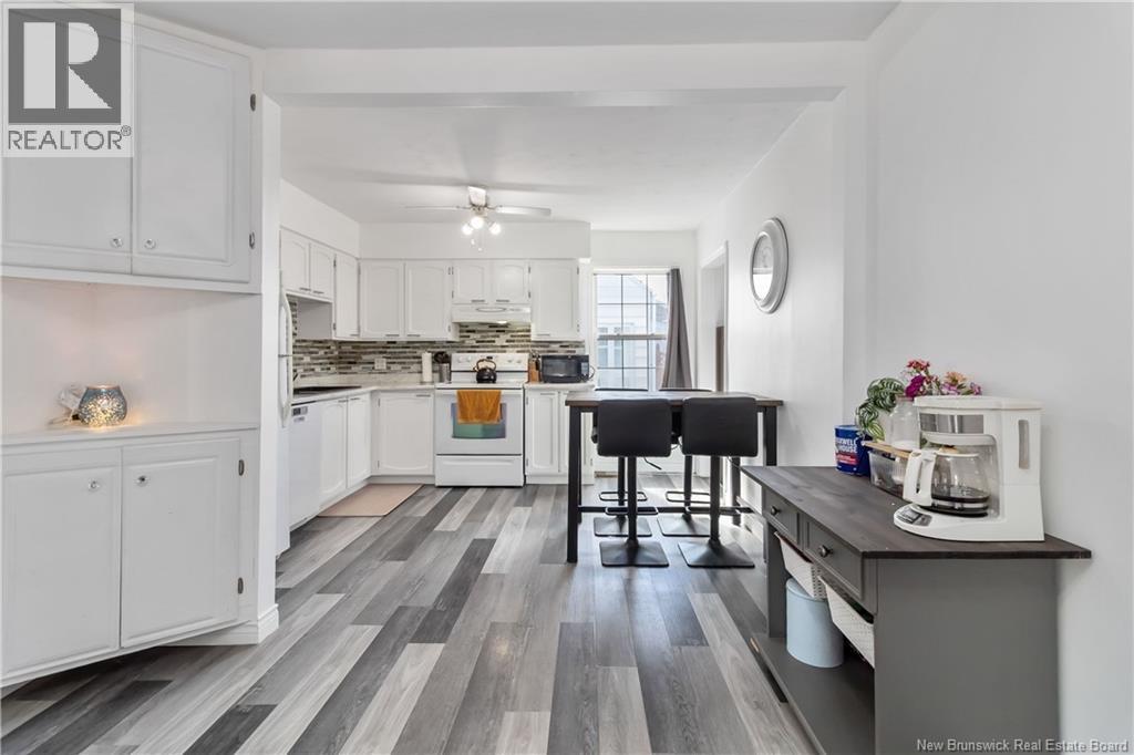 27 Airport Street, Dieppe, New Brunswick  E1A 2G1 - Photo 5 - NB136333