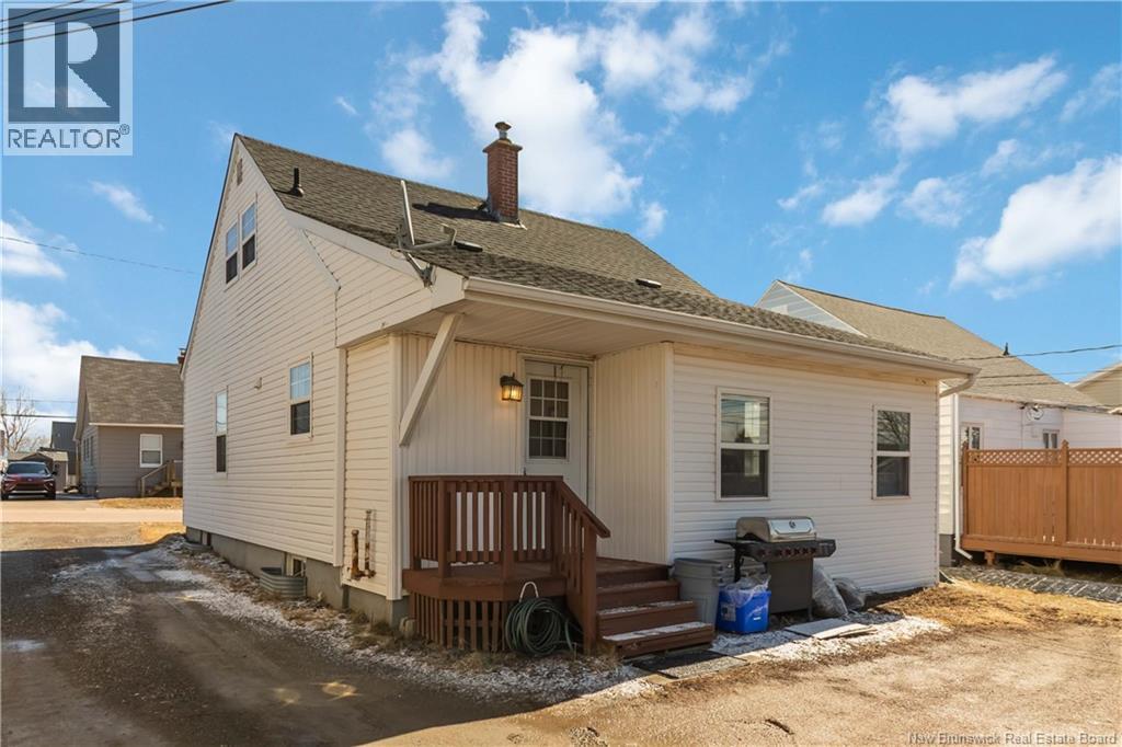 27 Airport Street, Dieppe, New Brunswick  E1A 2G1 - Photo 28 - NB136333