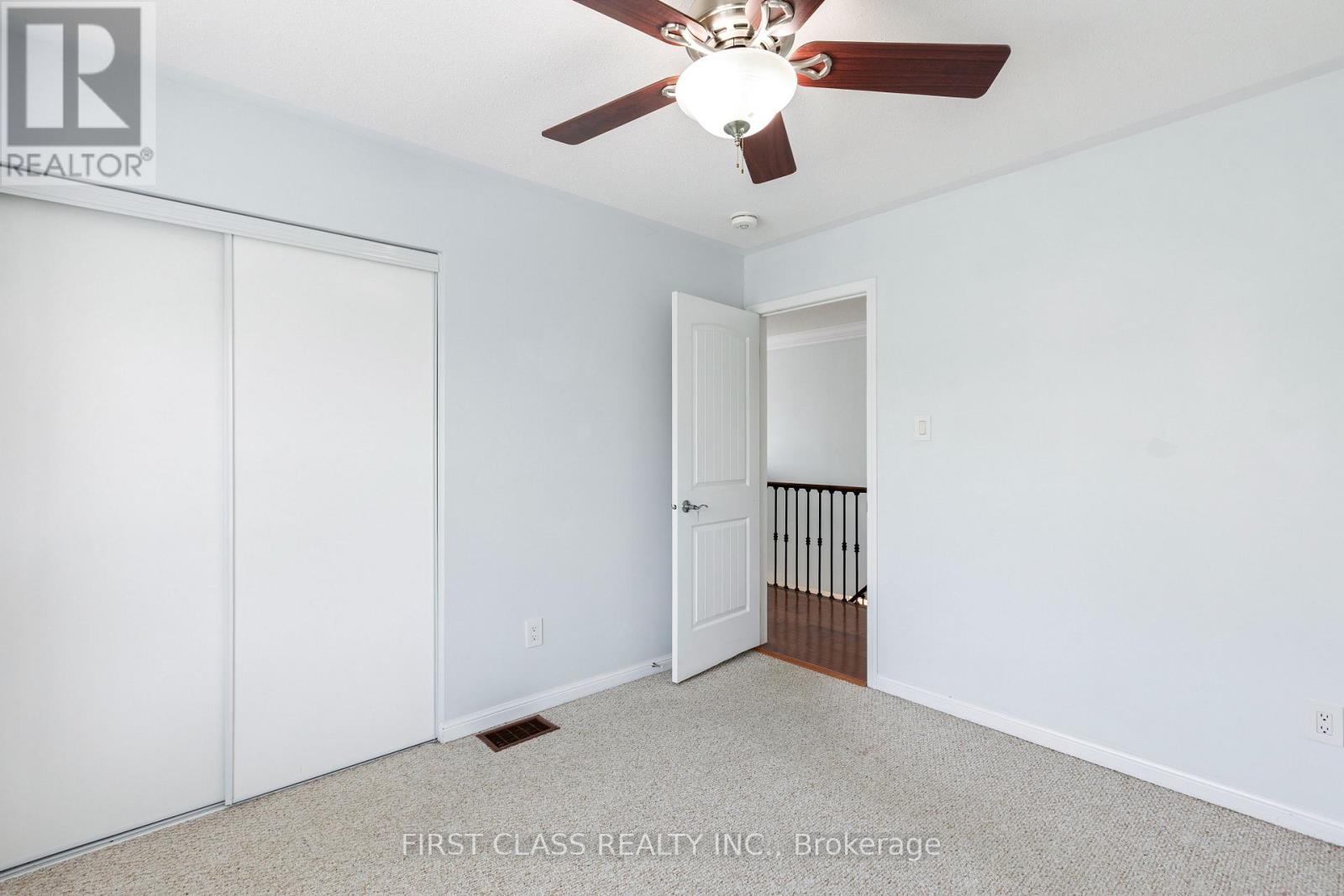 802 Yates Drive, Milton, Ontario  L9T 0E7 - Photo 21 - W12945712