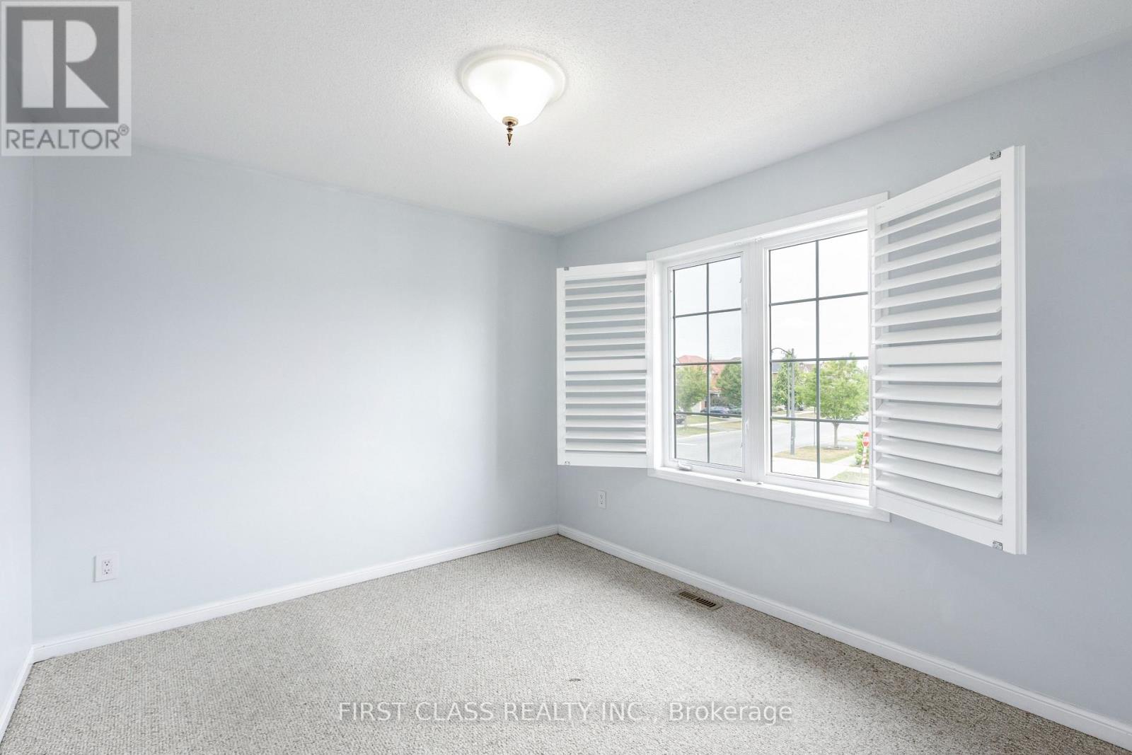 802 Yates Drive, Milton, Ontario  L9T 0E7 - Photo 22 - W12945712