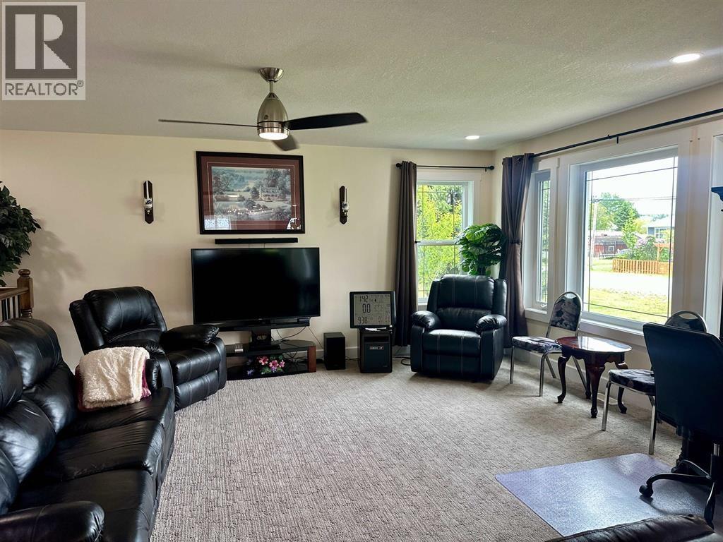 271 Omineca Street, Vanderhoof, British Columbia  V0J 3A0 - Photo 21 - R3106180