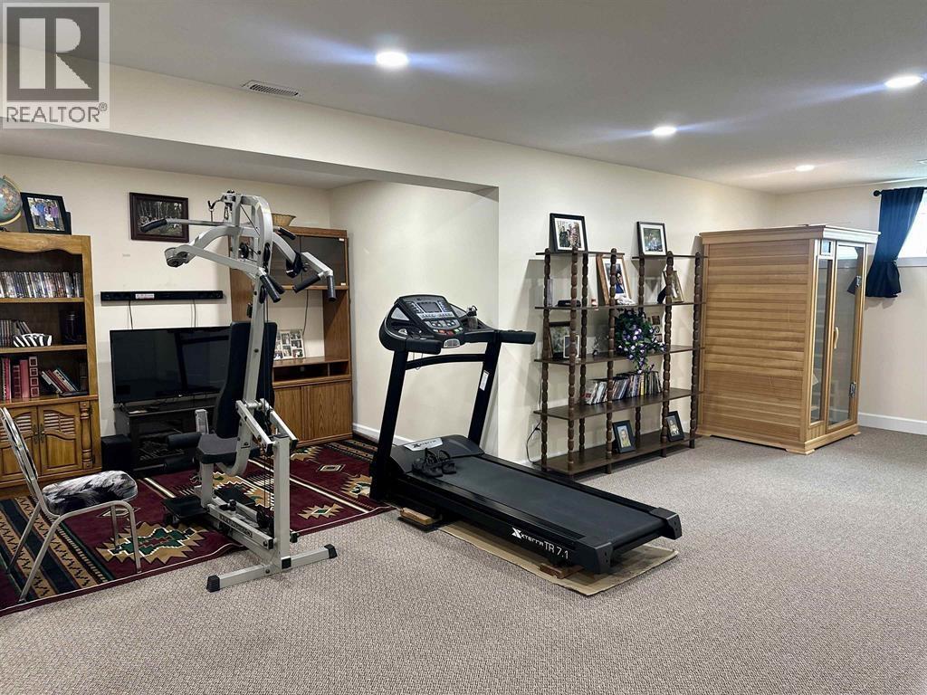 271 Omineca Street, Vanderhoof, British Columbia  V0J 3A0 - Photo 28 - R3106180