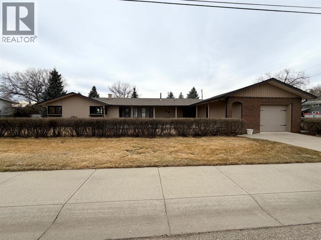 5120 48 Street, Taber, Alberta