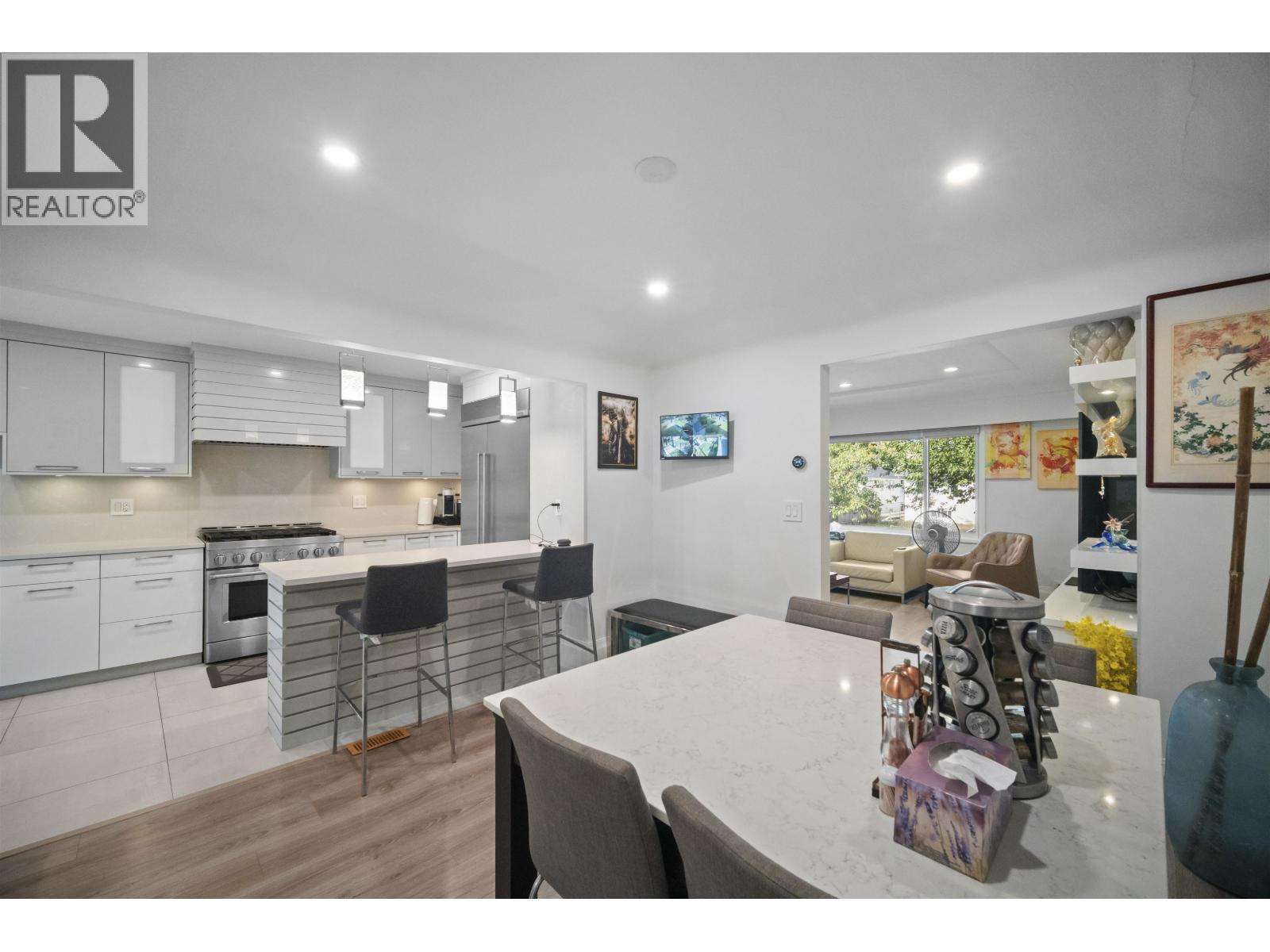 6978 Mckinnon Street, Vancouver, British Columbia  V5S 3G5 - Photo 5 - R3106194