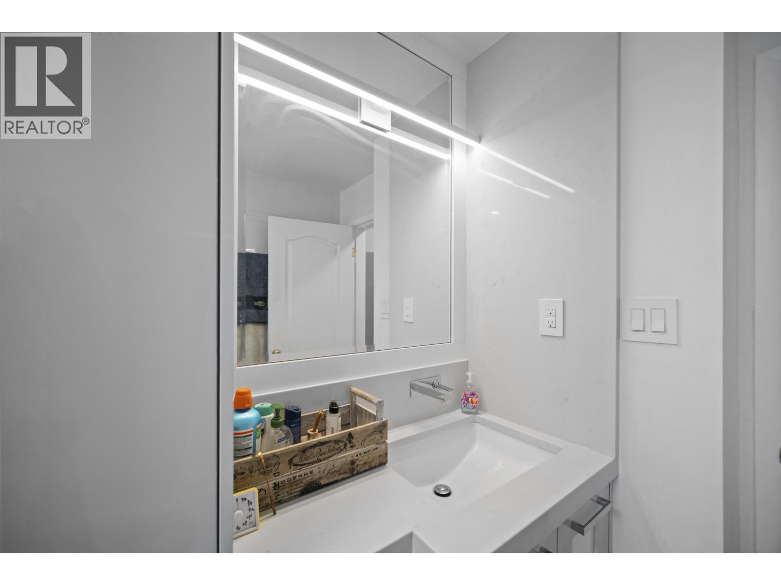 6978 Mckinnon Street, Vancouver, British Columbia  V5S 3G5 - Photo 19 - R3106194