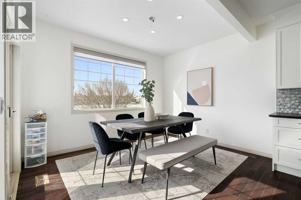 44 Cougar Ridge Green, Calgary, Alberta  T3H 0S6 - Photo 15 - A2297899