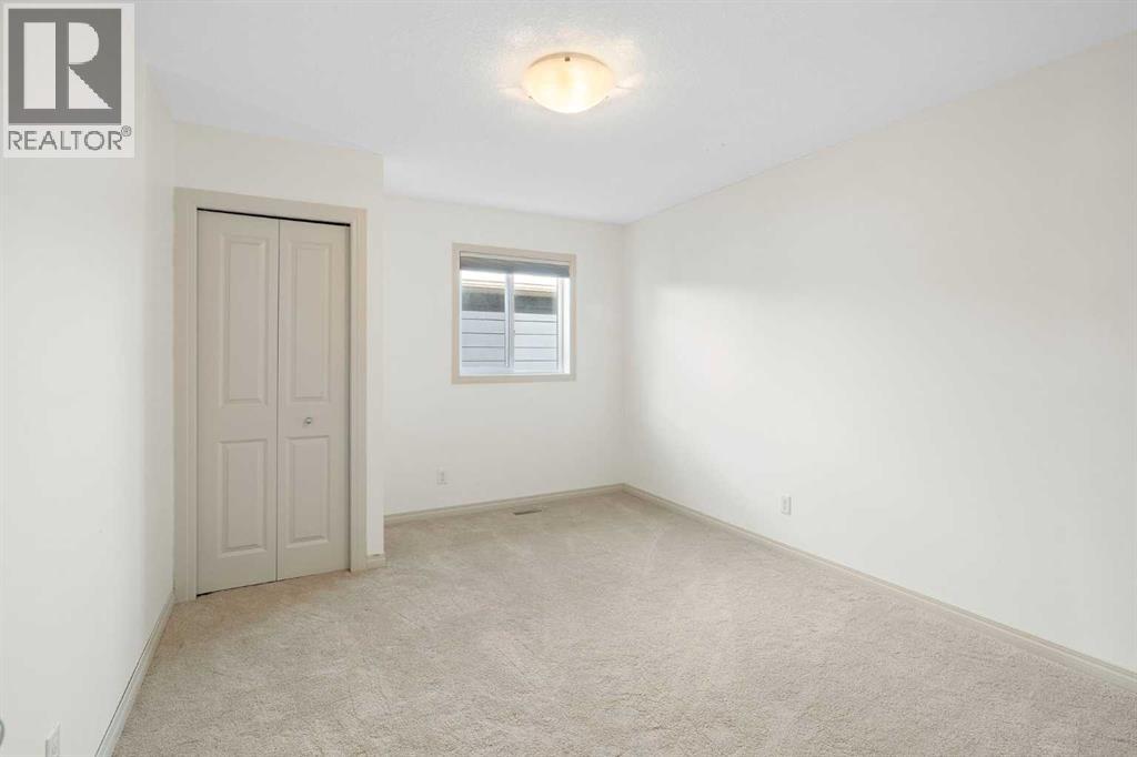 44 Cougar Ridge Green, Calgary, Alberta  T3H 0S6 - Photo 34 - A2297899