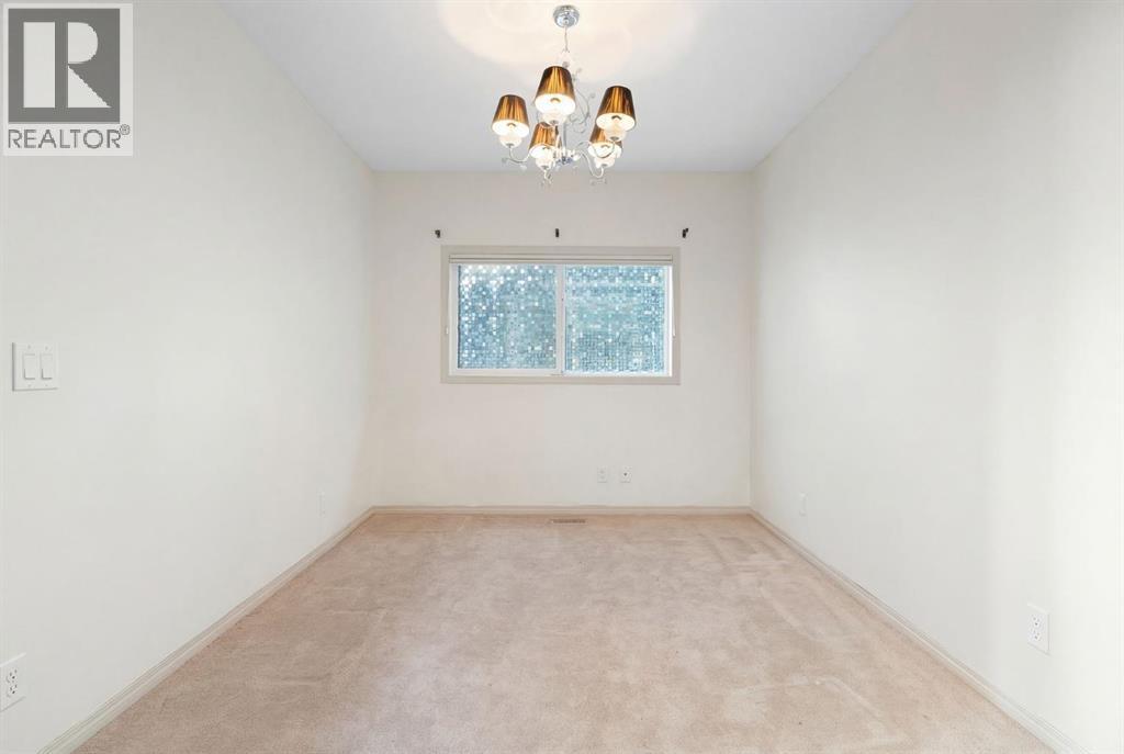 44 Cougar Ridge Green, Calgary, Alberta  T3H 0S6 - Photo 8 - A2297899