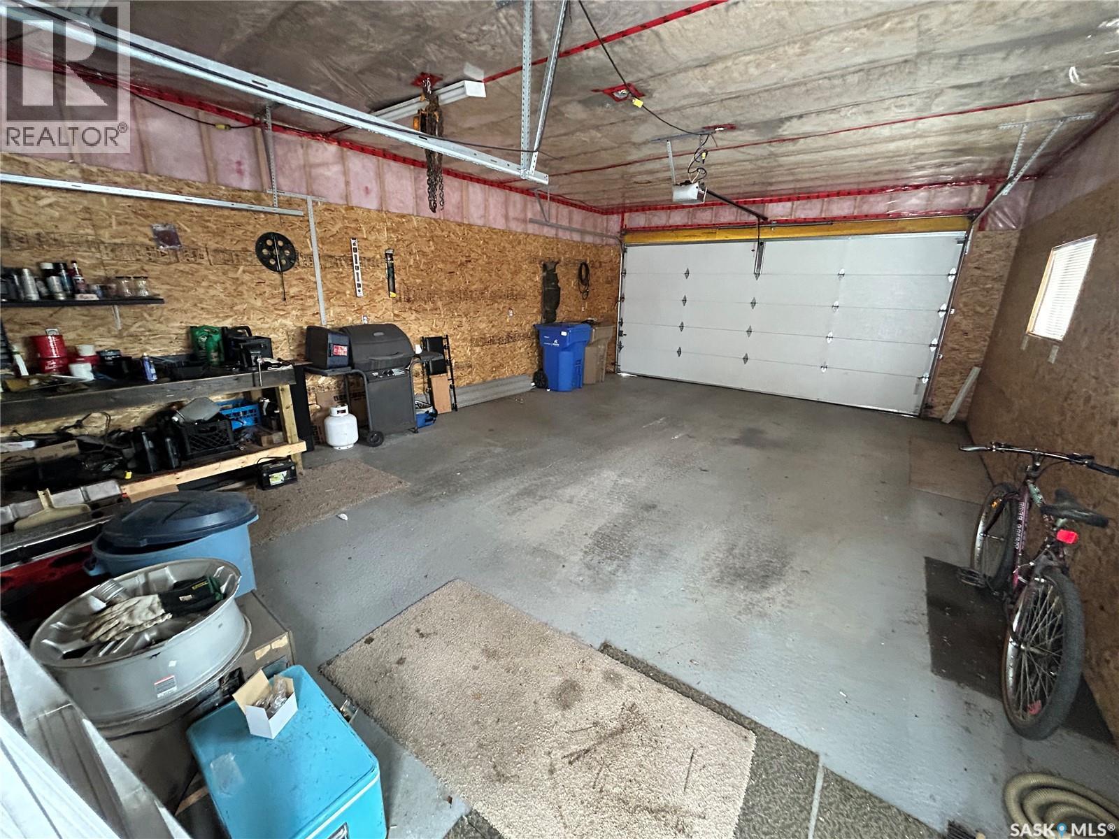 455 Halifax Street, Regina, Saskatchewan  S4R 1T4 - Photo 3 - SK031837