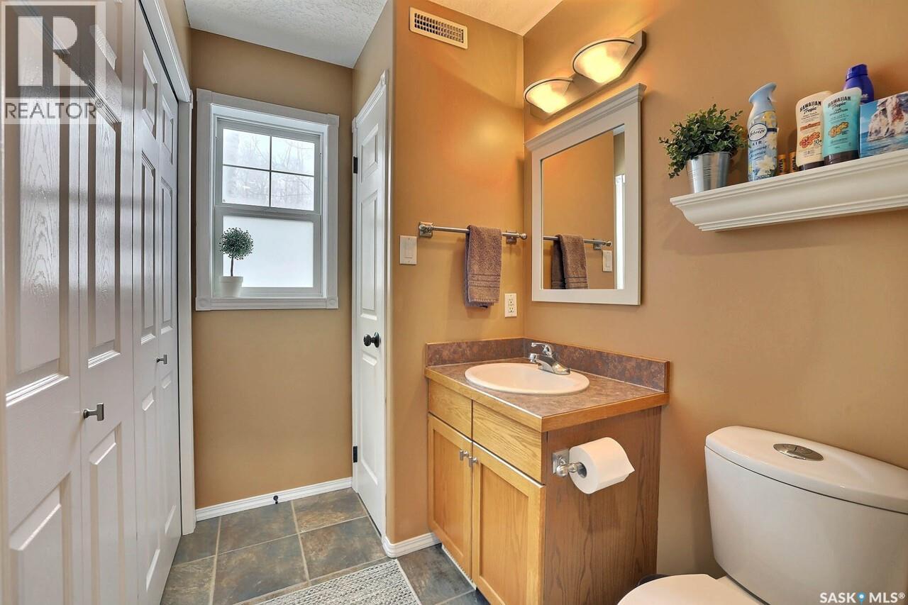 137 Bryden Crescent, Regina Beach, Saskatchewan  S0G 4C0 - Photo 18 - SK031834