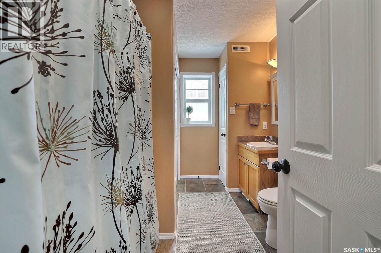 137 Bryden Crescent, Regina Beach, Saskatchewan  S0G 4C0 - Photo 19 - SK031834