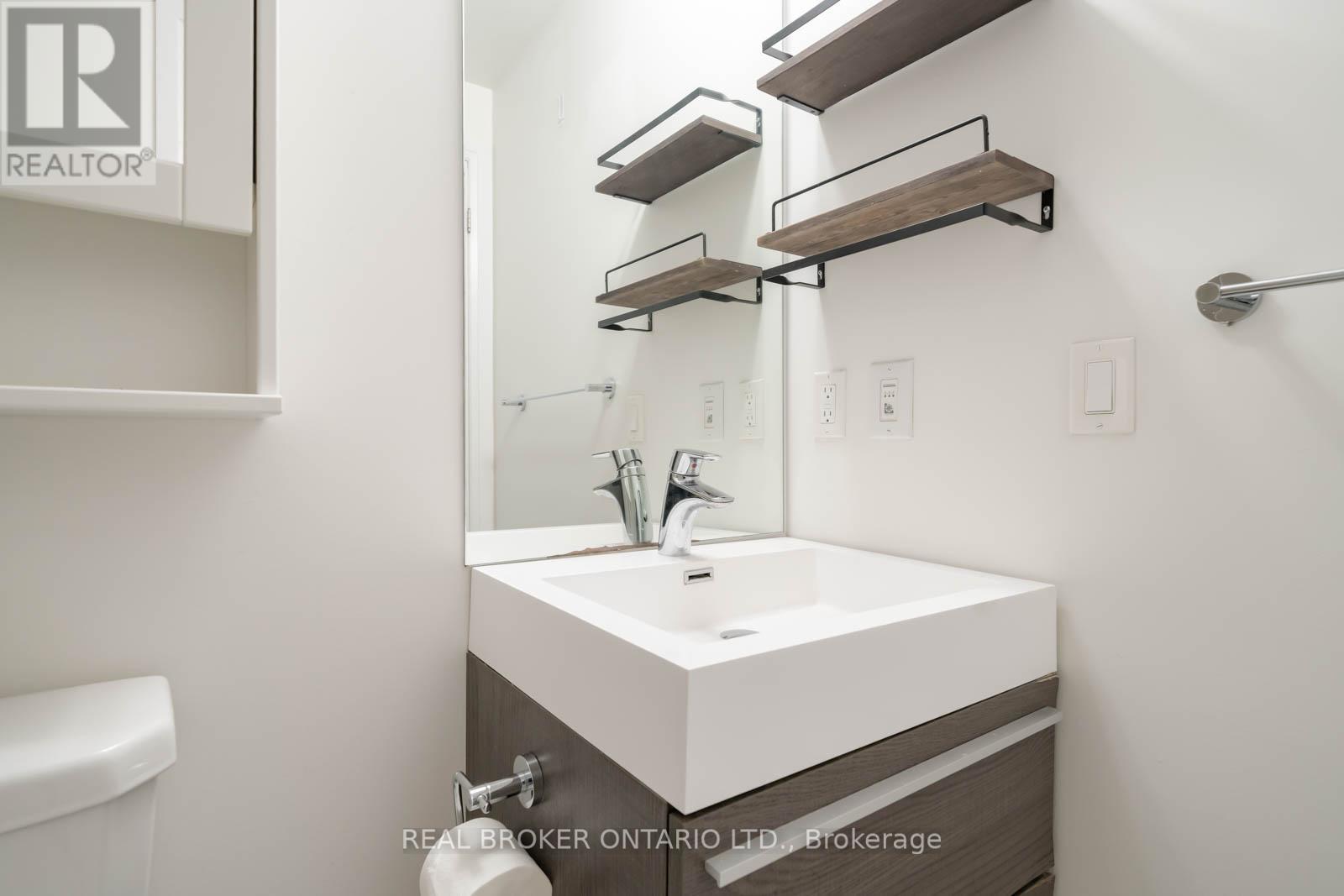 1801 - 15 Zorra Street, Toronto, Ontario  M8Z 0C1 - Photo 6 - W12949570