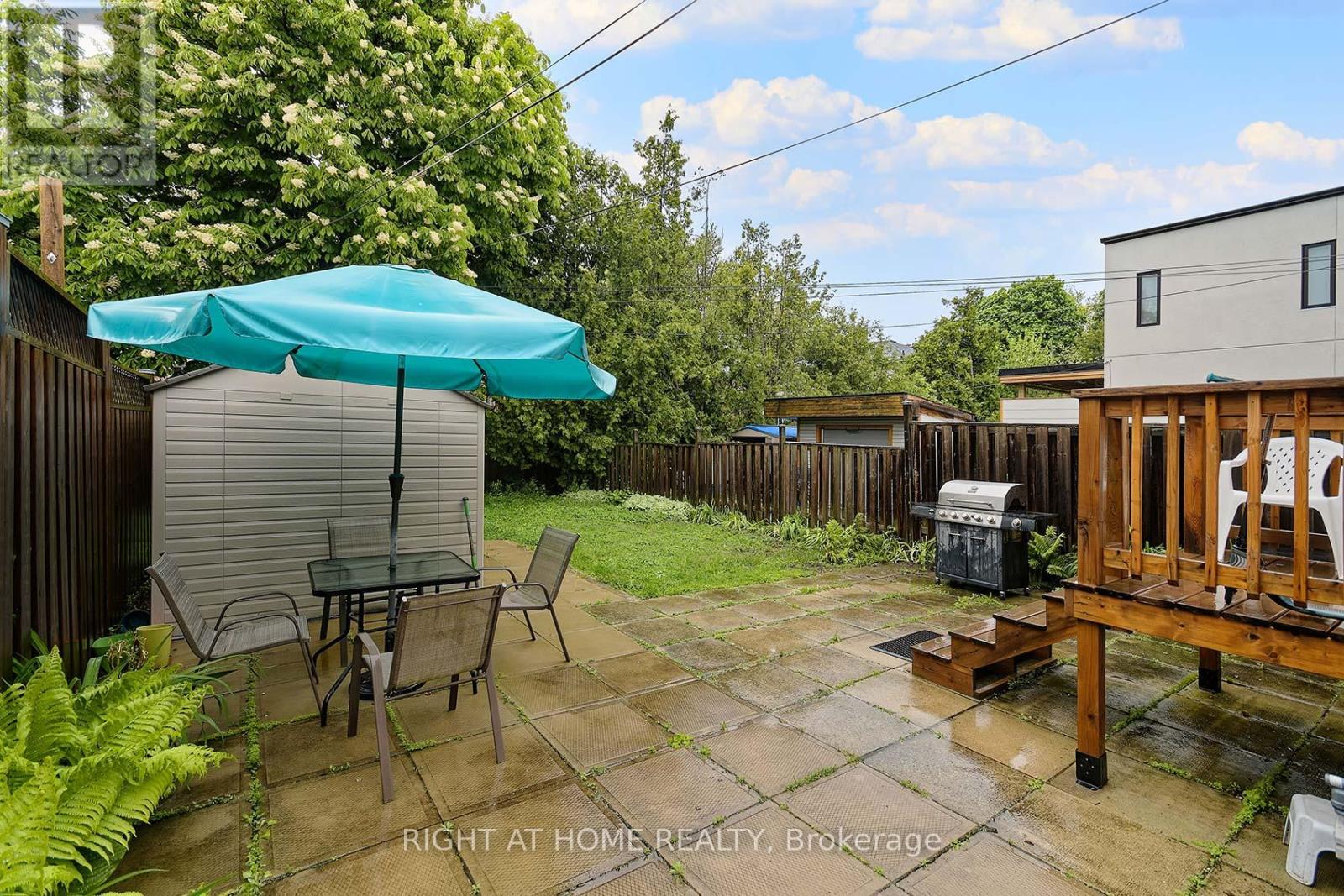 48 Van Stassen Boulevard, Toronto, Ontario  M6S 2N5 - Photo 35 - W12949612