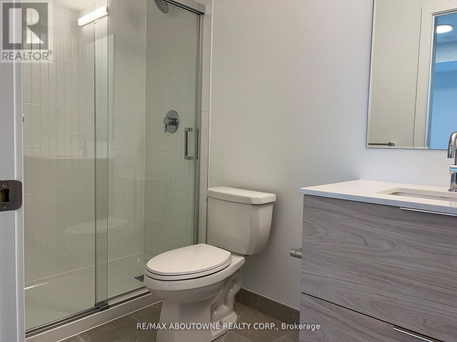 232 - 2501 Saw Whet Boulevard, Oakville, Ontario  L6M 5N2 - Photo 10 - W12949616