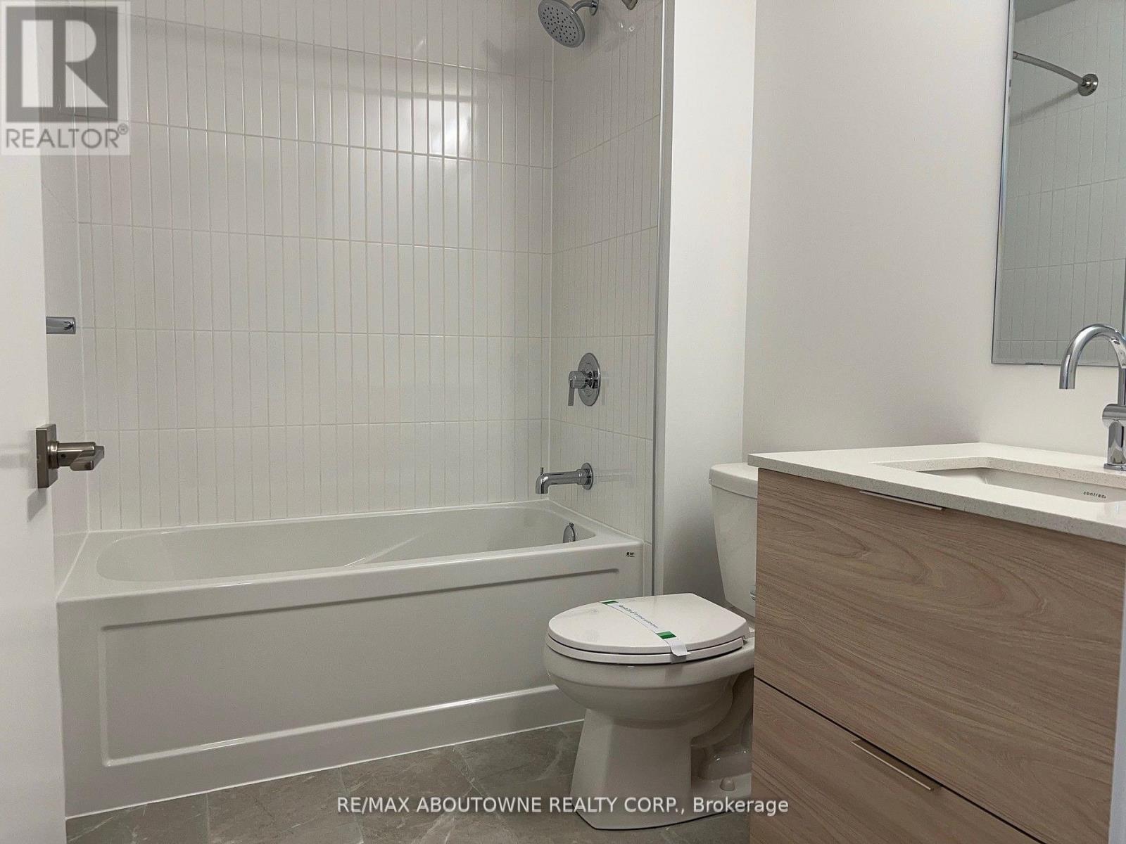 232 - 2501 Saw Whet Boulevard, Oakville, Ontario  L6M 5N2 - Photo 13 - W12949616