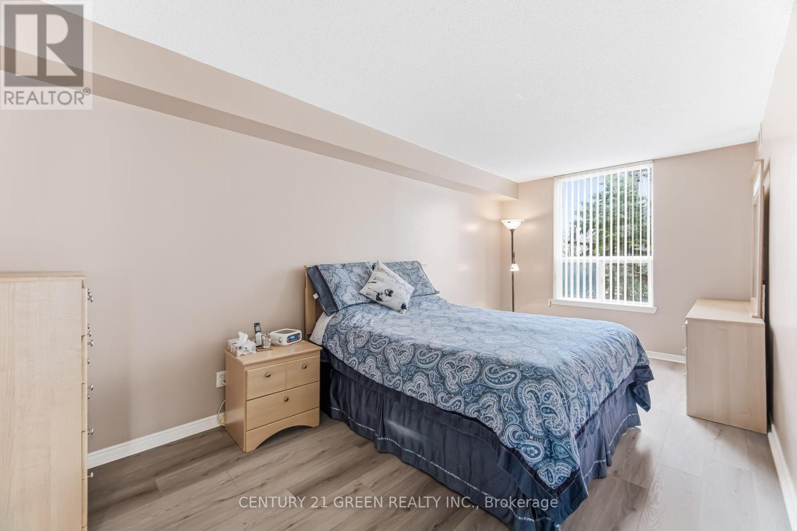 203 - 135 Hillcrest Avenue, Mississauga, Ontario  L5B 4B1 - Photo 24 - W12949648