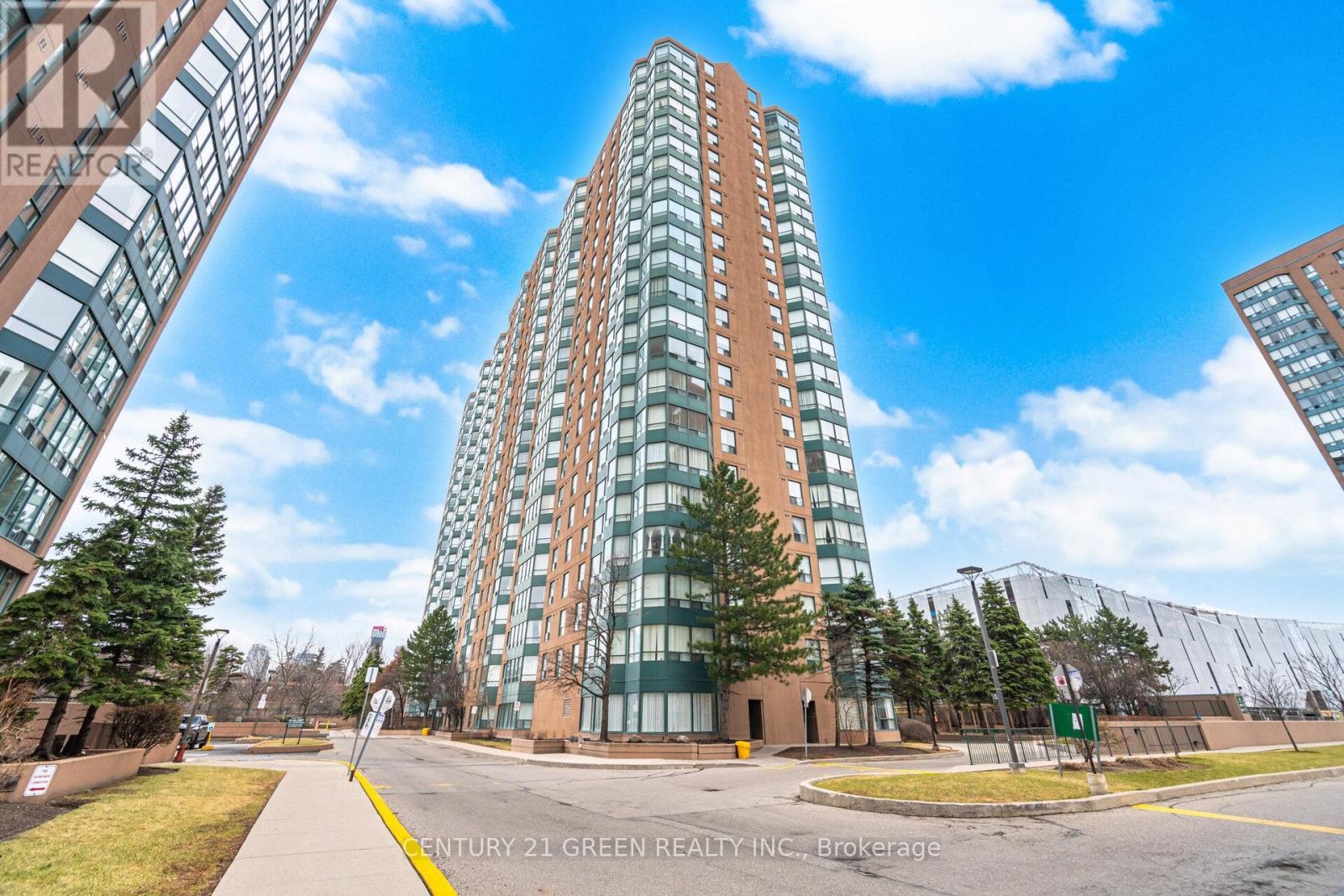 203 - 135 Hillcrest Avenue, Mississauga, Ontario  L5B 4B1 - Photo 33 - W12949648
