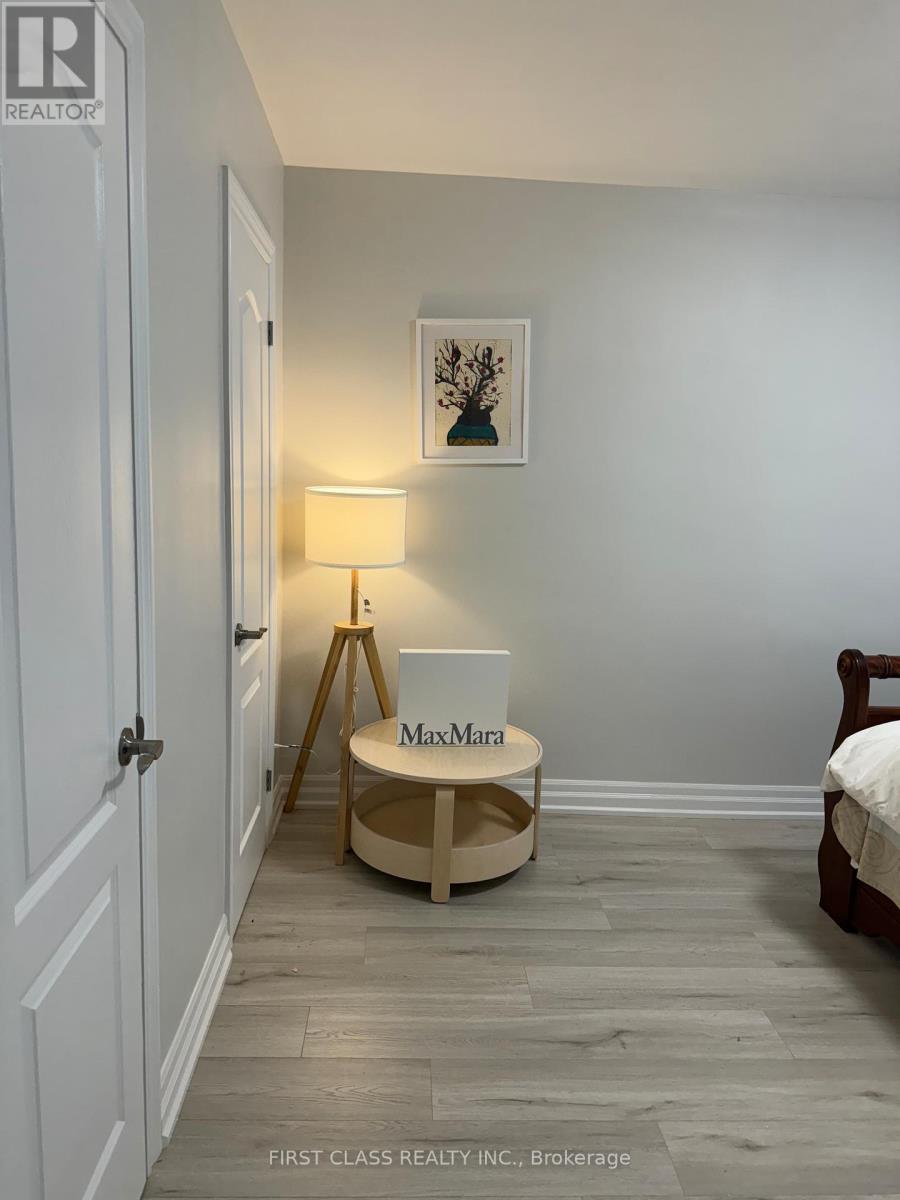 1 - 2910 Keele Street, Toronto, Ontario  M3M 2H1 - Photo 2 - W12949686