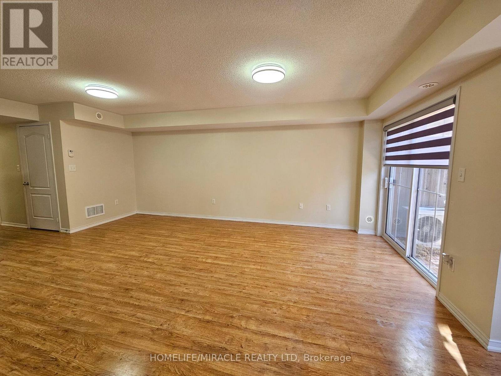 21 - 2488 Post Road, Oakville, Ontario  L6H 0K1 - Photo 2 - W12949718