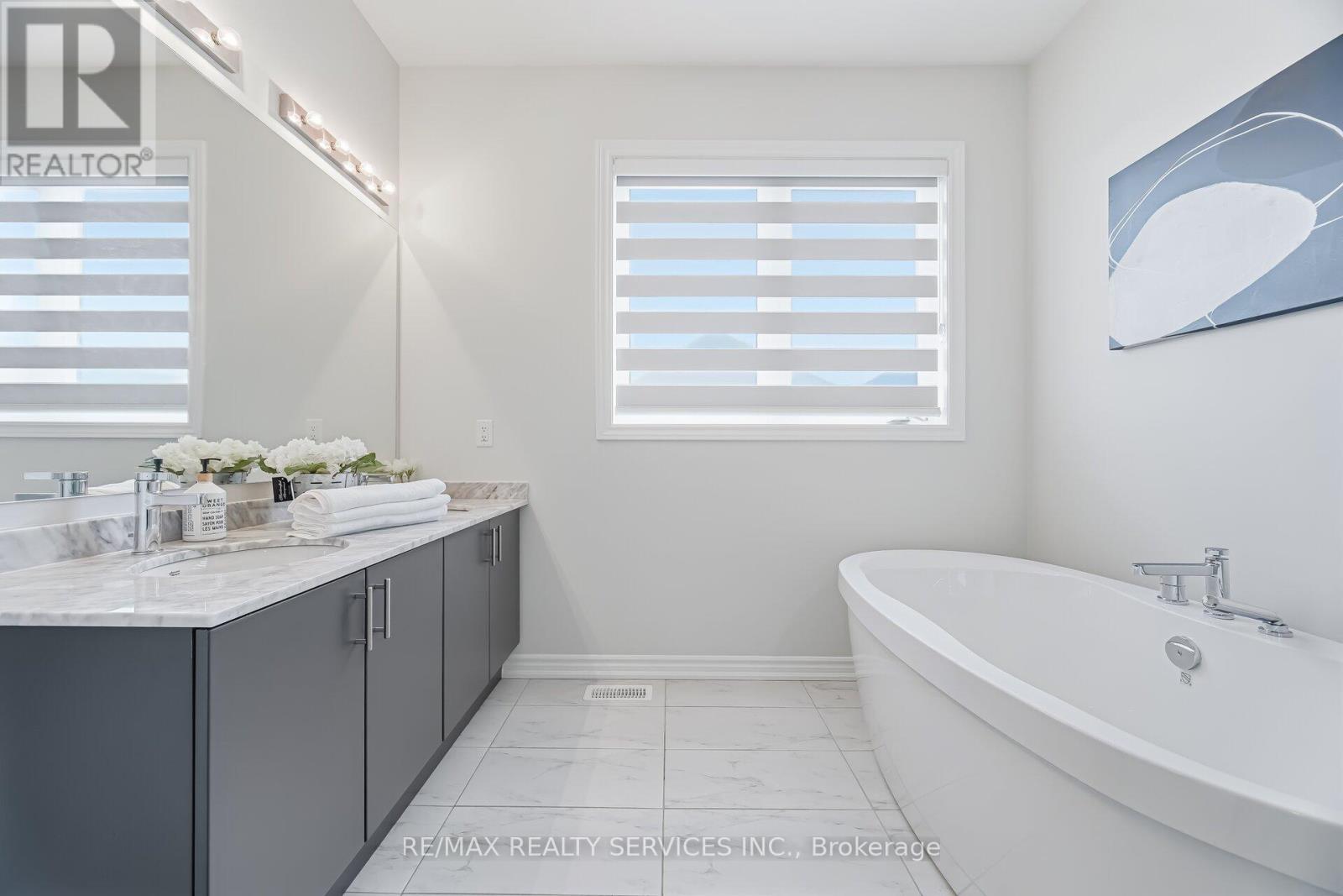 35 Del Grappa Street, Caledon, Ontario  L7C 1J6 - Photo 29 - W12949768