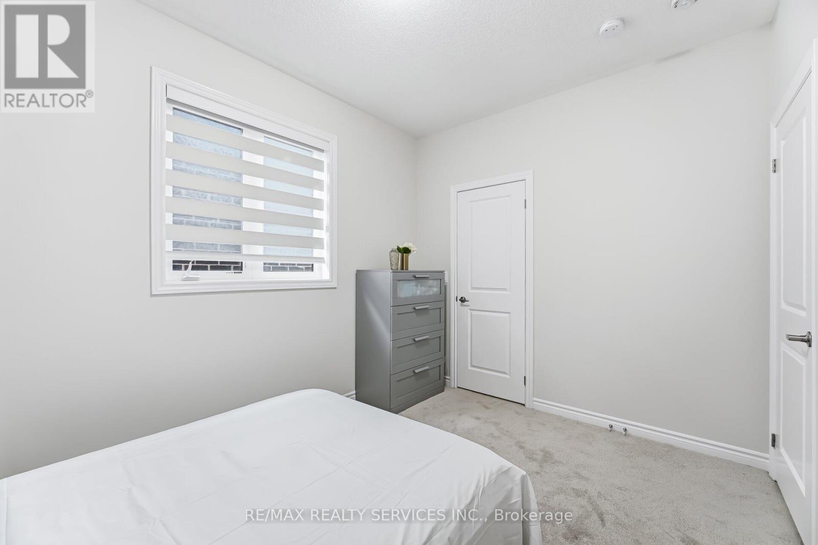 35 Del Grappa Street, Caledon, Ontario  L7C 1J6 - Photo 38 - W12949768