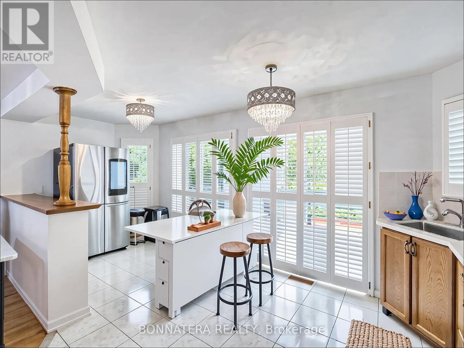 5471 Whitehorn Avenue, Mississauga, Ontario  L5V 1V5 - Photo 20 - W12949816