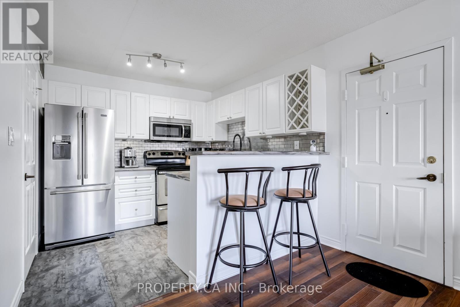 210 - 4005 Kilmer Drive, Burlington, Ontario  L7M 4M2 - Photo 19 - W12949822