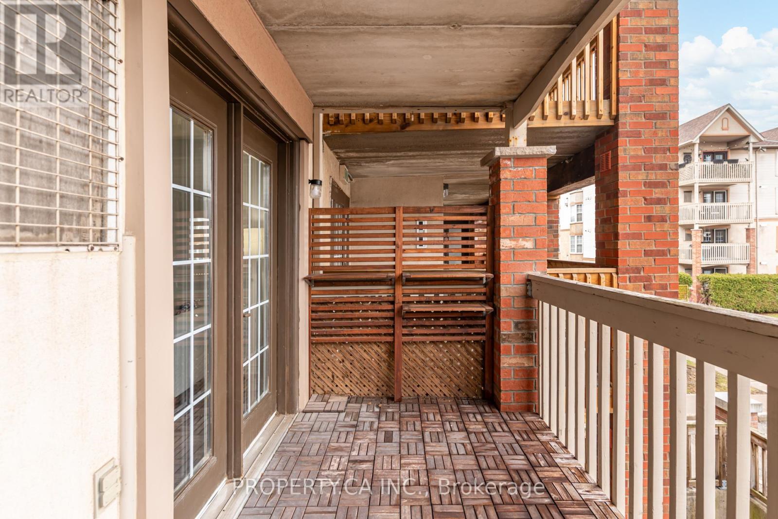 210 - 4005 Kilmer Drive, Burlington, Ontario  L7M 4M2 - Photo 32 - W12949822