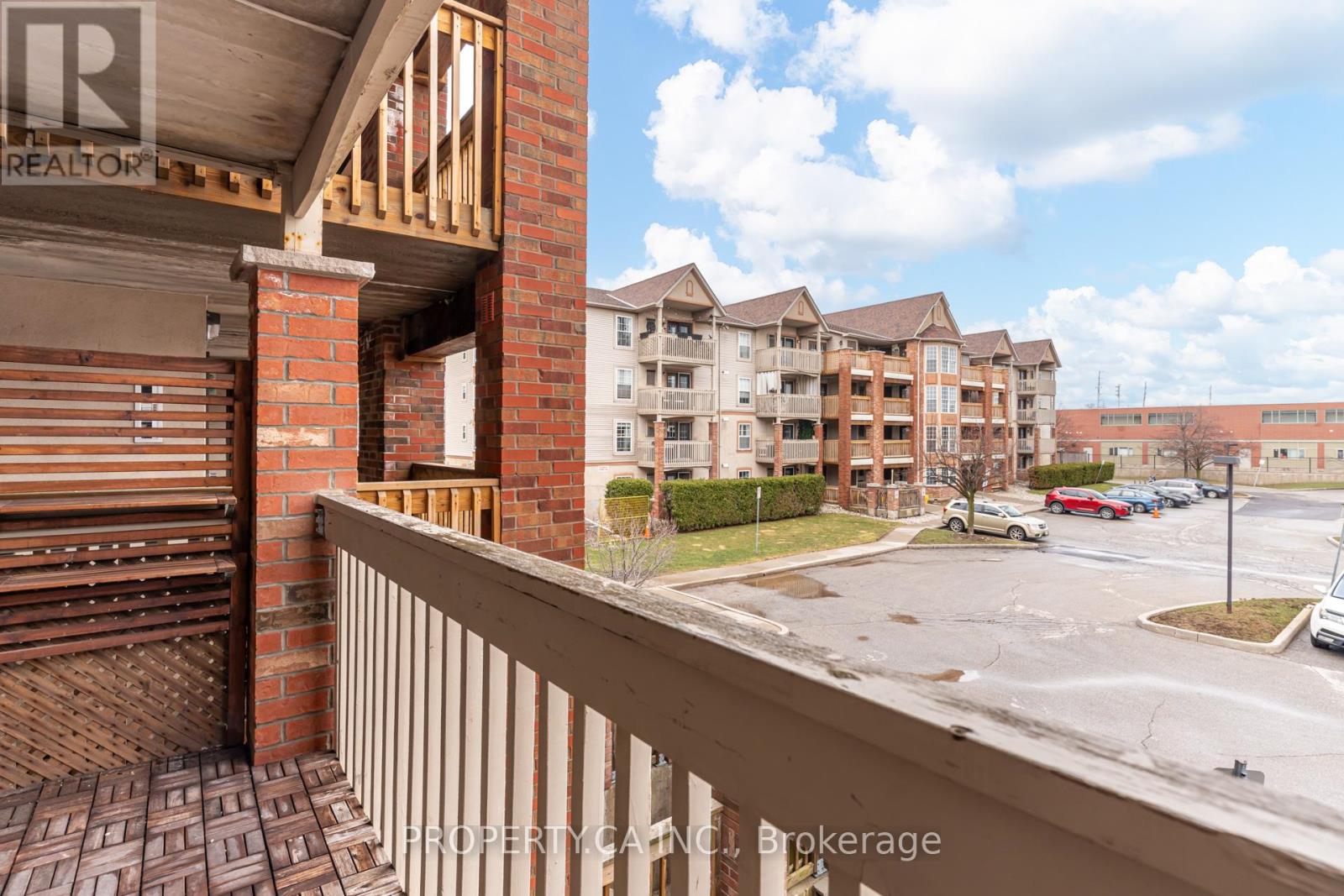 210 - 4005 Kilmer Drive, Burlington, Ontario  L7M 4M2 - Photo 33 - W12949822