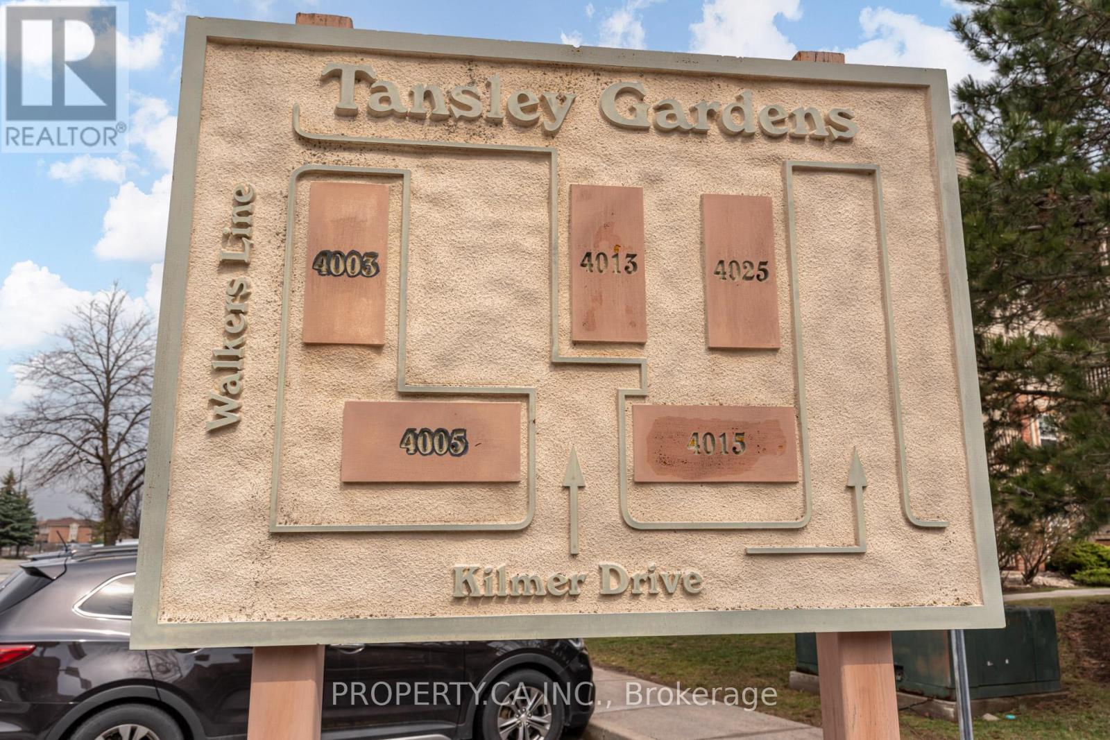 210 - 4005 Kilmer Drive, Burlington, Ontario  L7M 4M2 - Photo 4 - W12949822