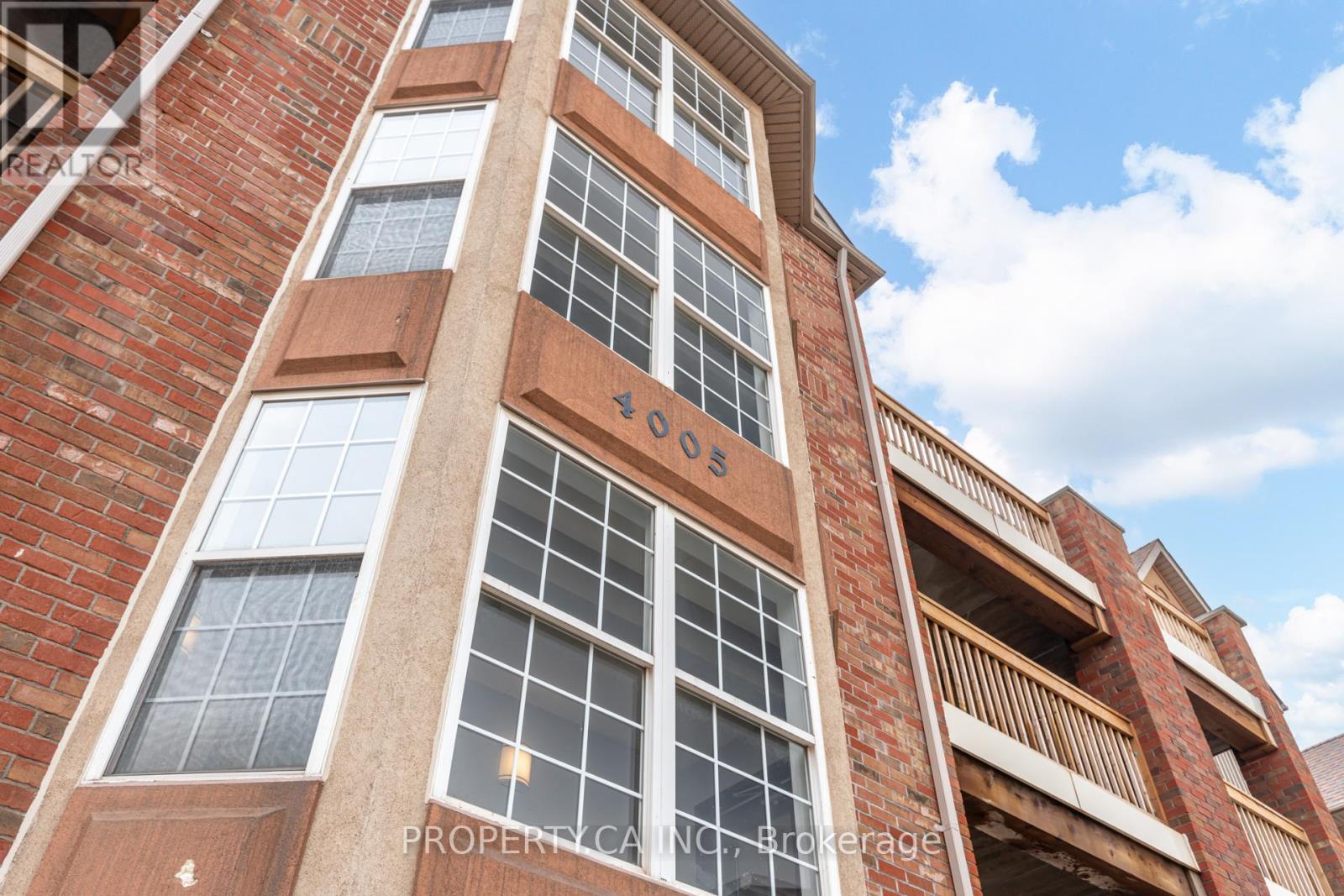 210 - 4005 Kilmer Drive, Burlington, Ontario  L7M 4M2 - Photo 6 - W12949822