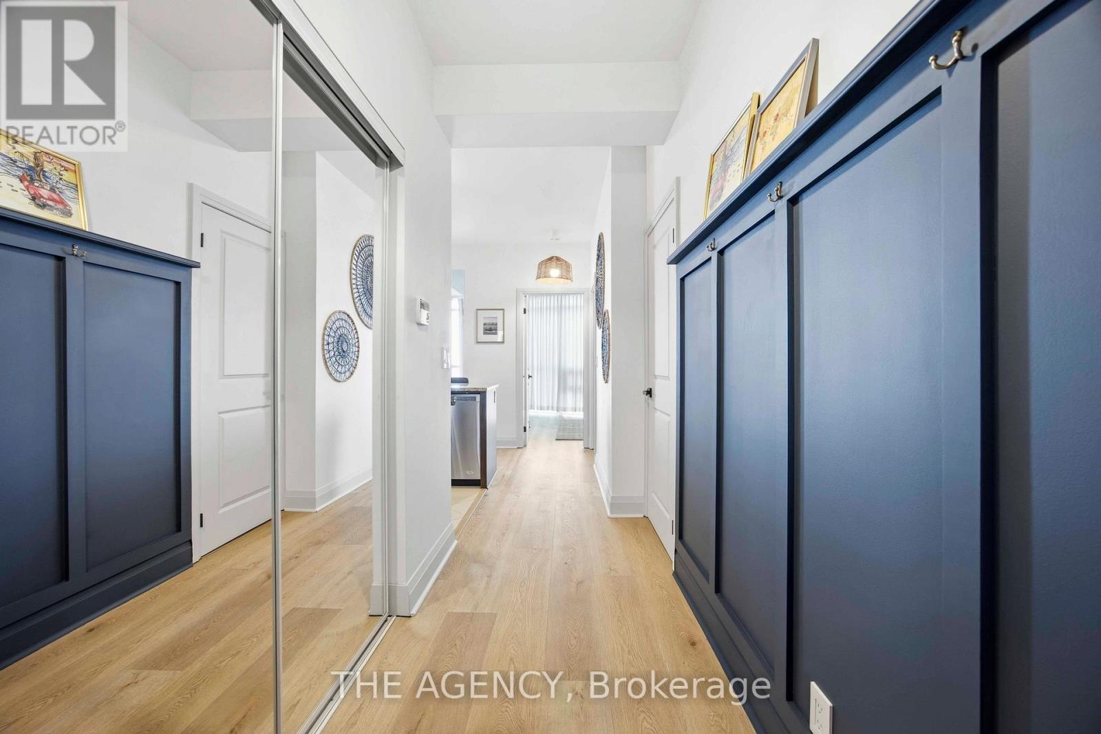 1104 - 1185 The Queensway, Toronto, Ontario  M8Z 0C6 - Photo 4 - W12949826