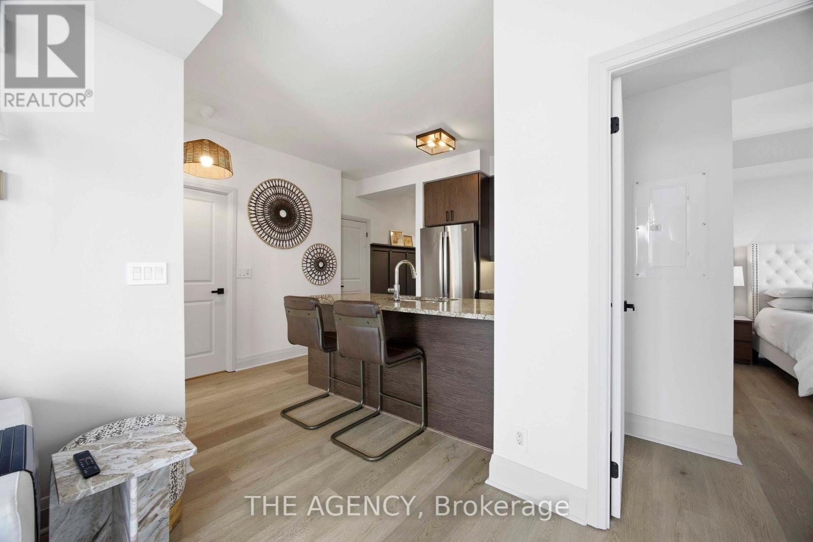 1104 - 1185 The Queensway, Toronto, Ontario  M8Z 0C6 - Photo 8 - W12949826