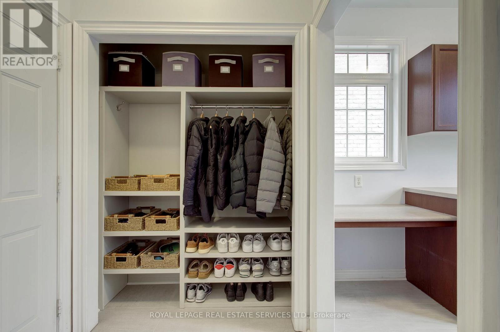 2219 Wuthering Heights Way, Oakville, Ontario  L6M 0A3 - Photo 21 - W12949848