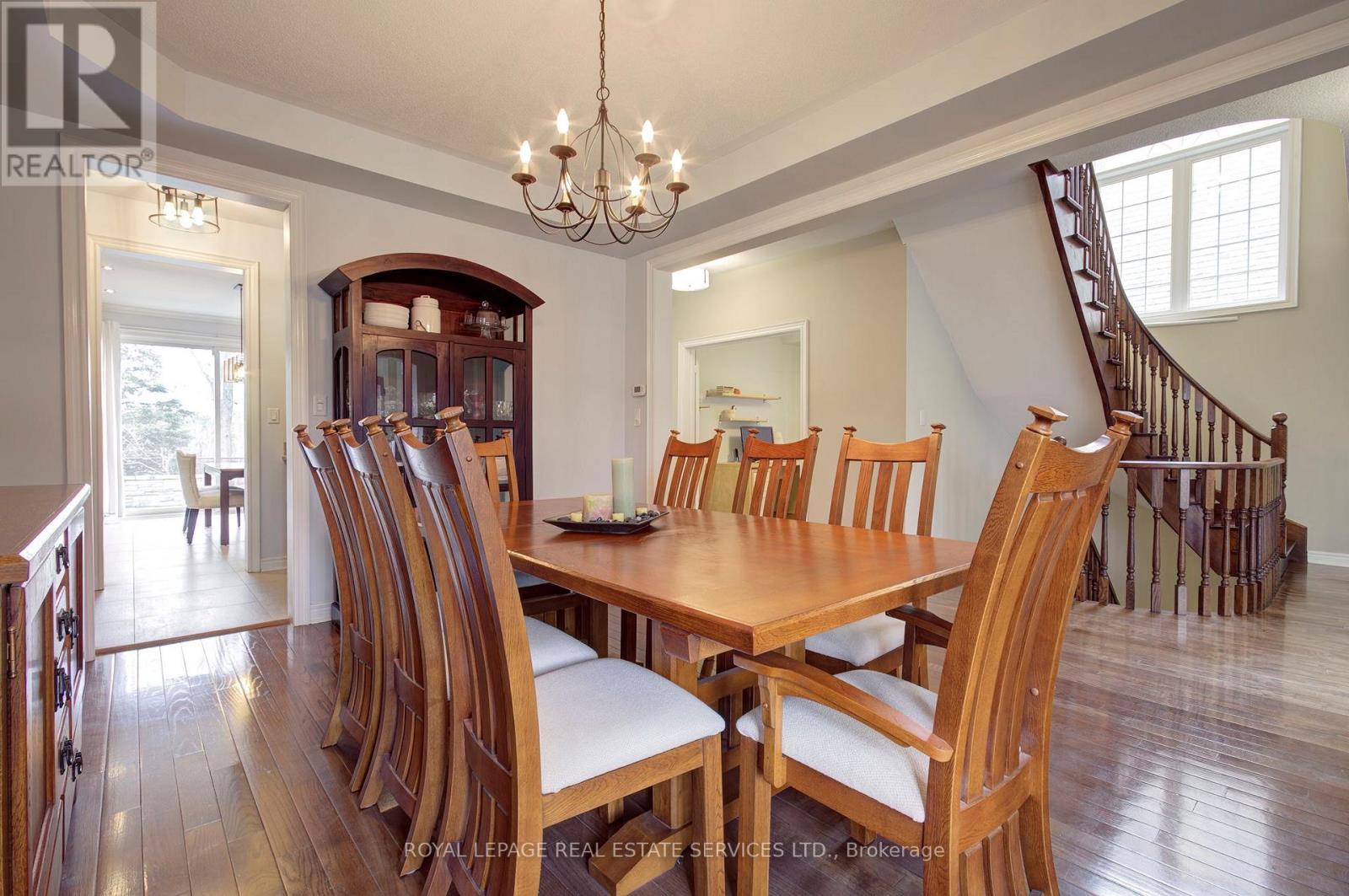 2219 Wuthering Heights Way, Oakville, Ontario  L6M 0A3 - Photo 9 - W12949848