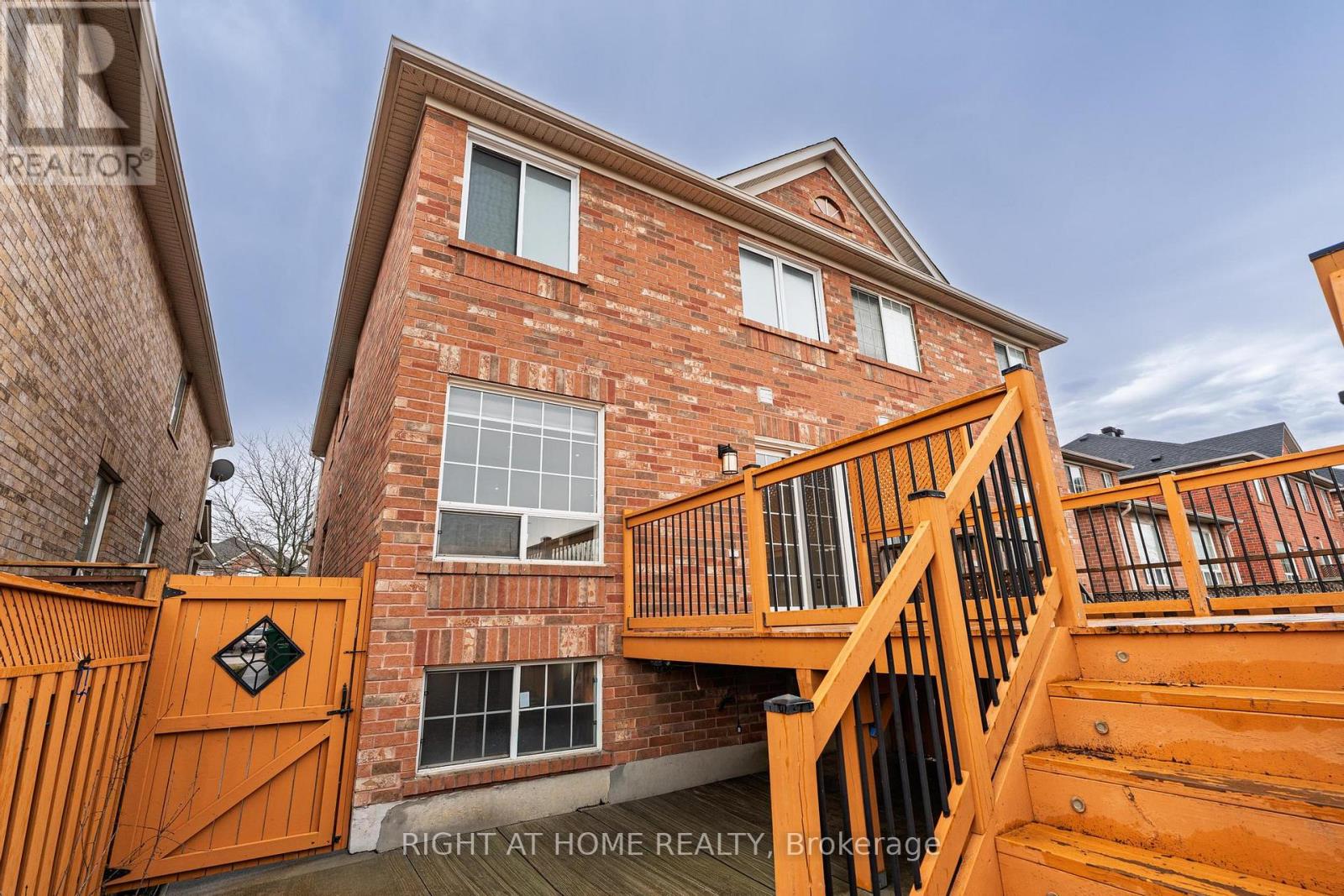 71 Herdwick Street, Brampton, Ontario  L6S 6L6 - Photo 15 - W12949890