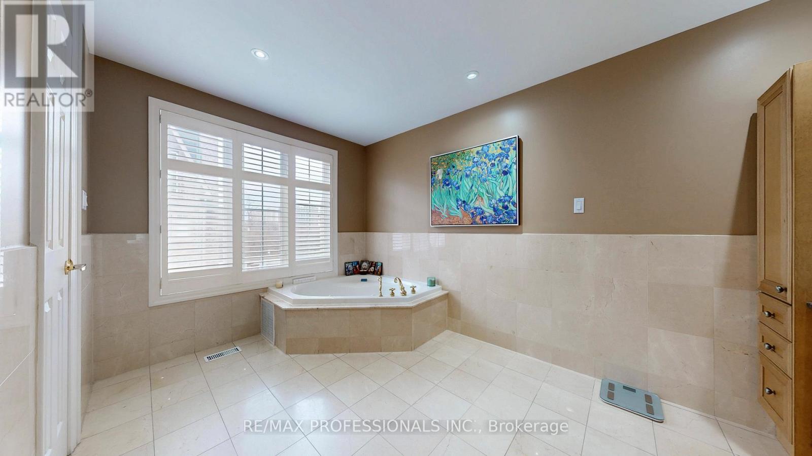 544d Scarlett Road, Toronto, Ontario  M9P 2S2 - Photo 22 - W12949940