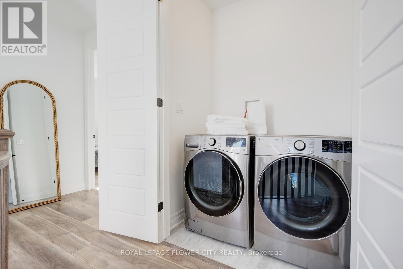 1195 Stirling Todd Terrace, Milton, Ontario  L9E 2E2 - Photo 49 - W12949964