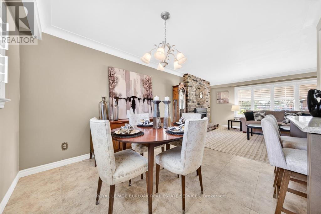 2205 Joyce Street, Burlington, Ontario  L7R 2B6 - Photo 13 - W12949972