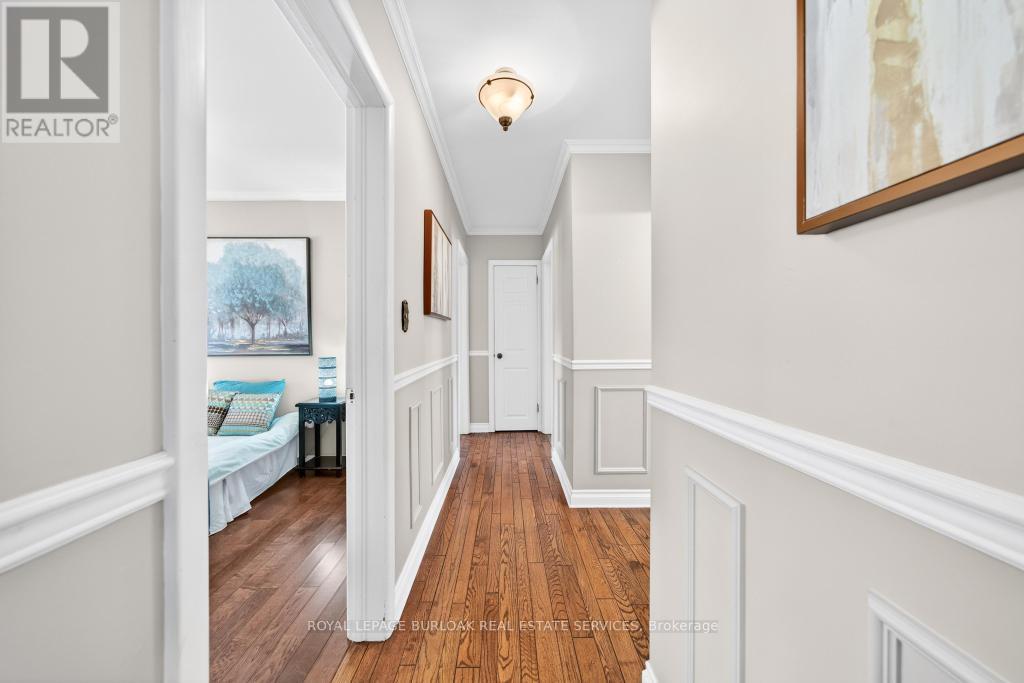 2205 Joyce Street, Burlington, Ontario  L7R 2B6 - Photo 20 - W12949972