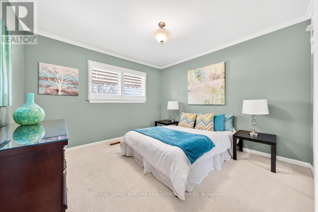 2205 Joyce Street, Burlington, Ontario  L7R 2B6 - Photo 23 - W12949972