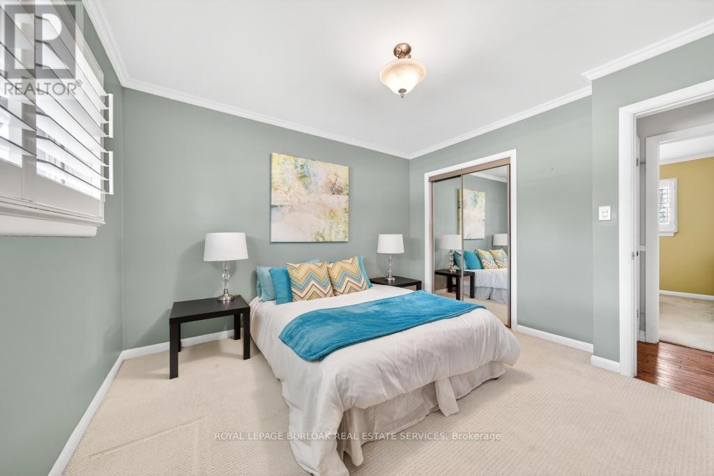 2205 Joyce Street, Burlington, Ontario  L7R 2B6 - Photo 24 - W12949972