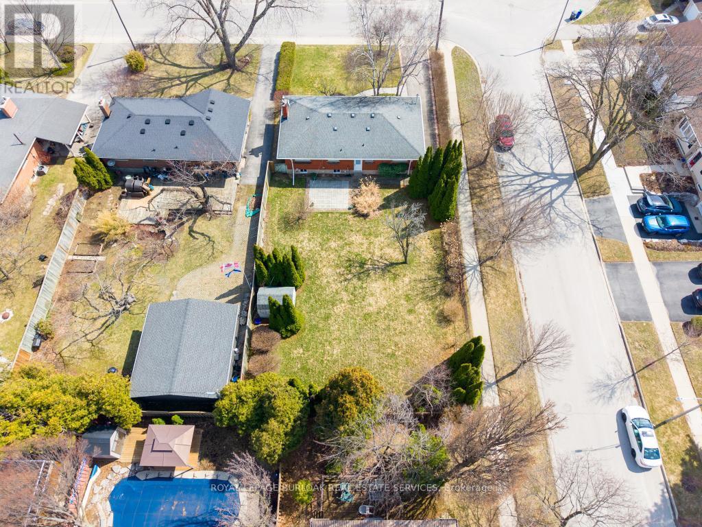 2205 Joyce Street, Burlington, Ontario  L7R 2B6 - Photo 41 - W12949972