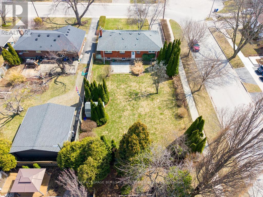 2205 Joyce Street, Burlington, Ontario  L7R 2B6 - Photo 42 - W12949972