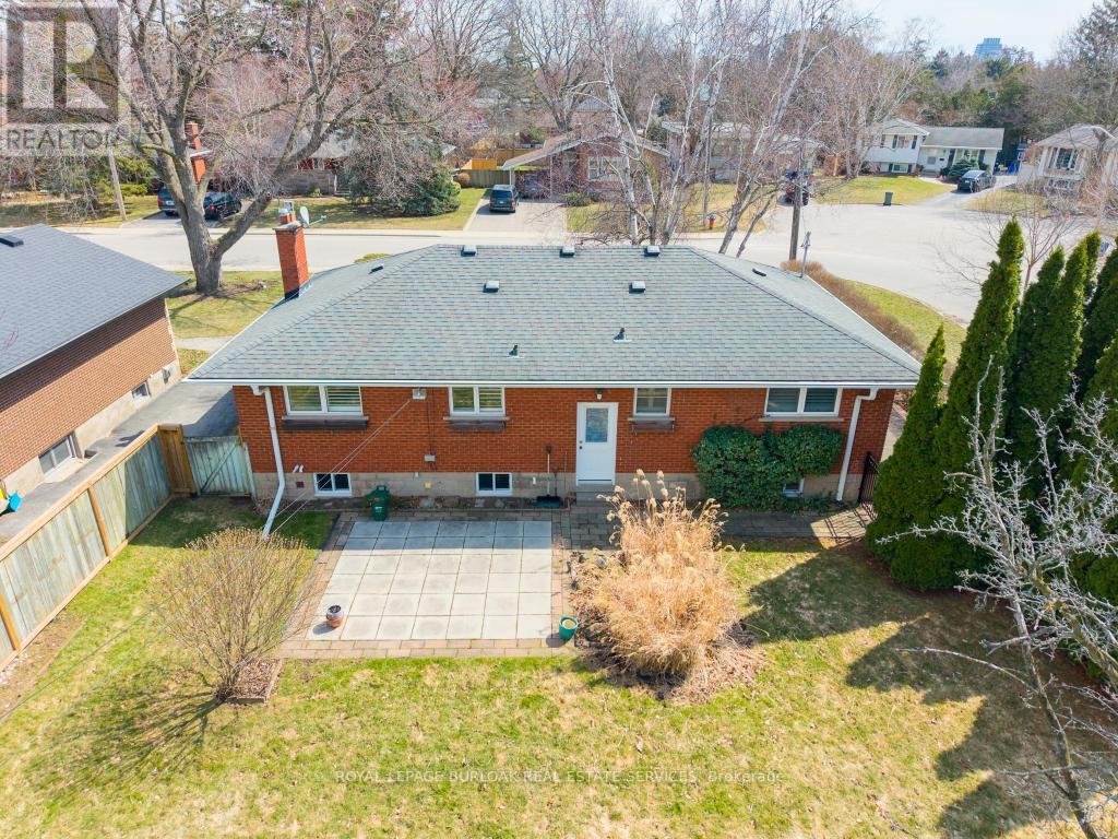 2205 Joyce Street, Burlington, Ontario  L7R 2B6 - Photo 43 - W12949972