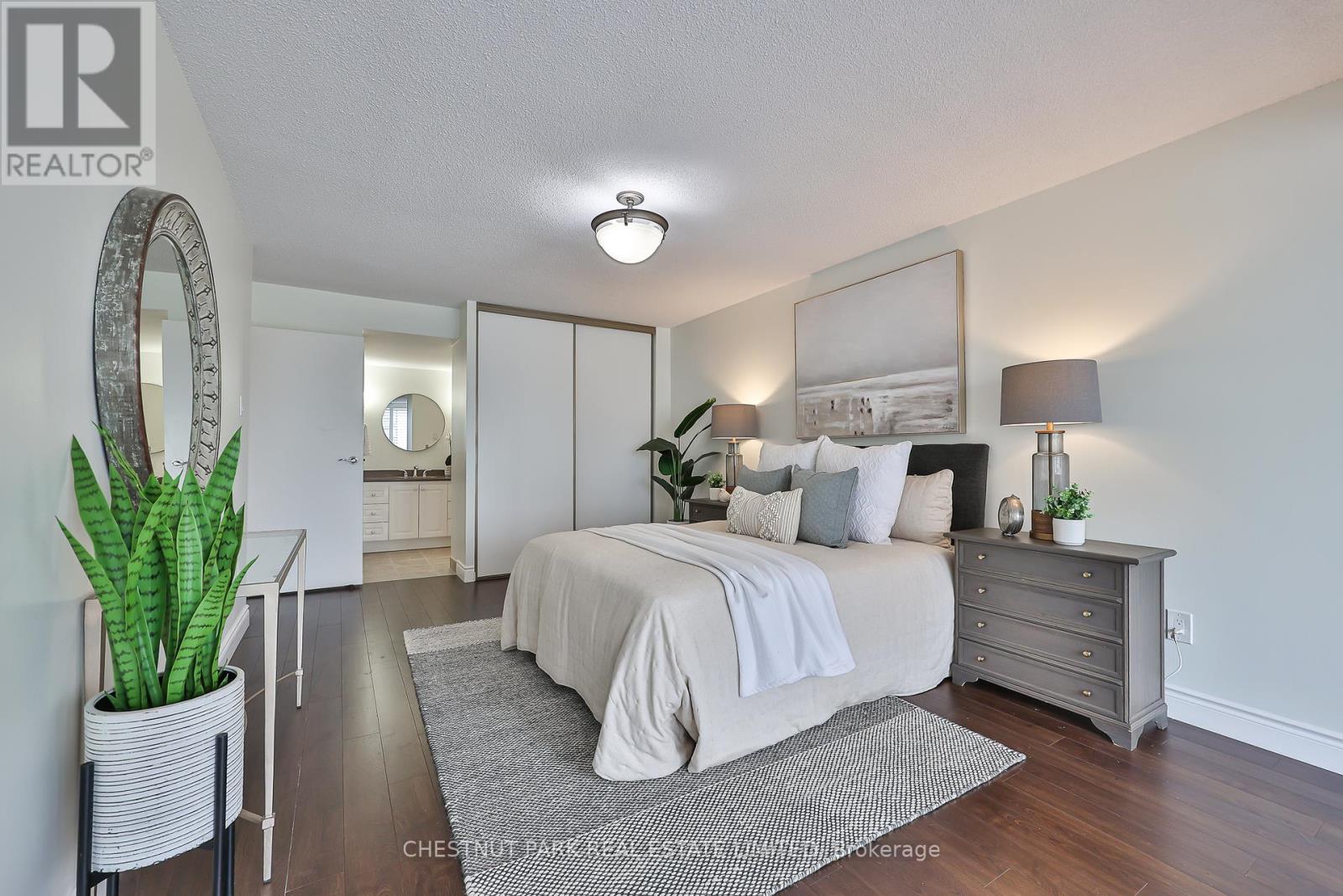 503 - 2185 Marine Drive, Oakville, Ontario  L6L 5L6 - Photo 10 - W12949996