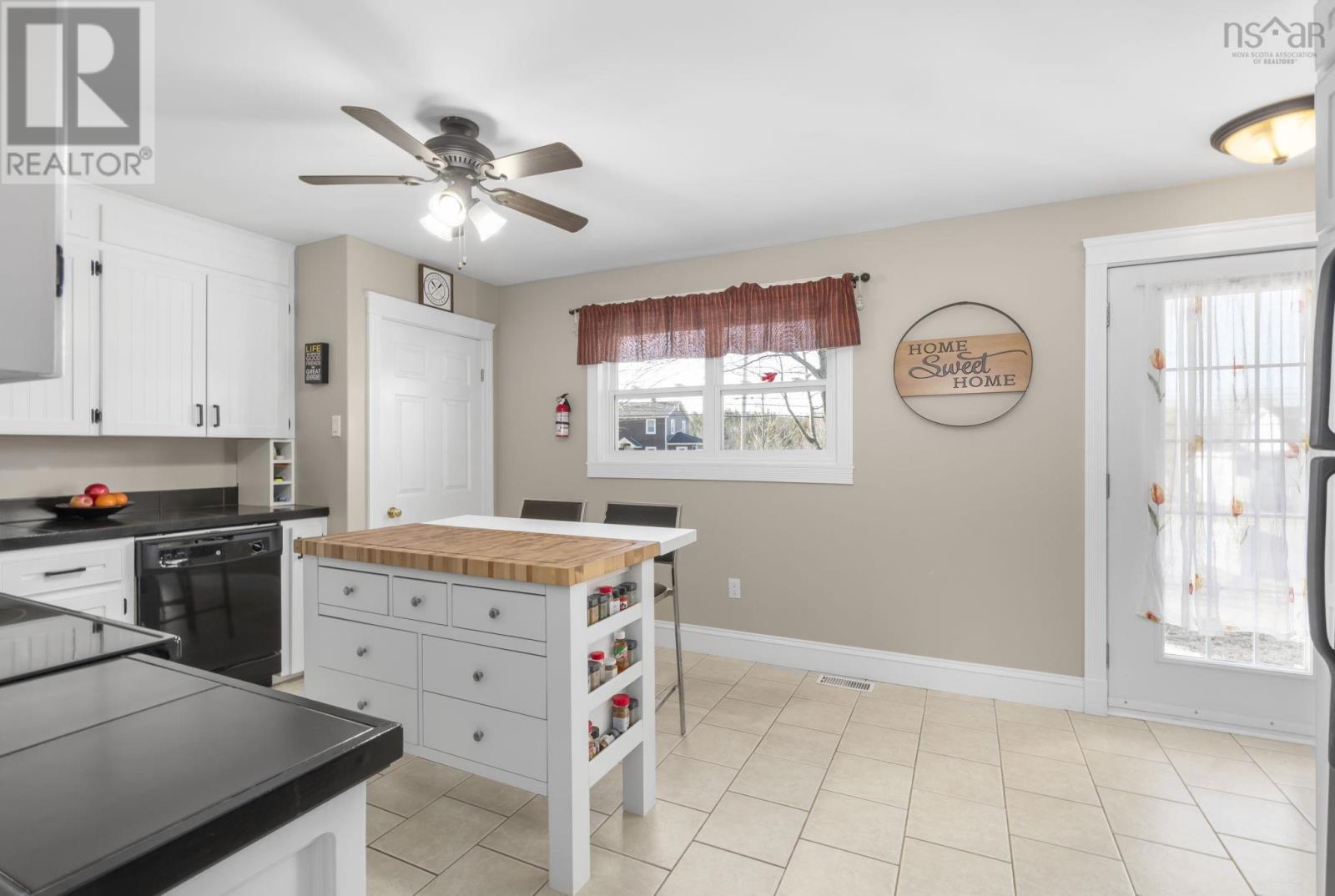 4593 Highway 1, Three Mile Plains, Nova Scotia  B0N 2T0 - Photo 7 - 202606023